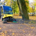 Pulizia di vialetti e strade: i macchinari più efficaci